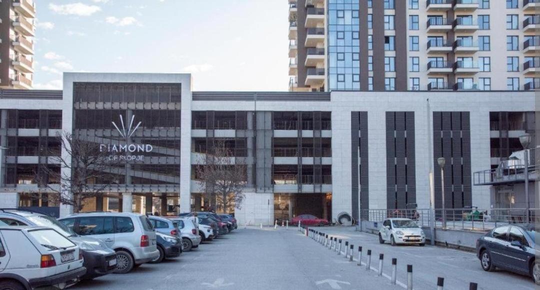 Nina Apartment Diamond Limak Skopje Eksteriør bilde